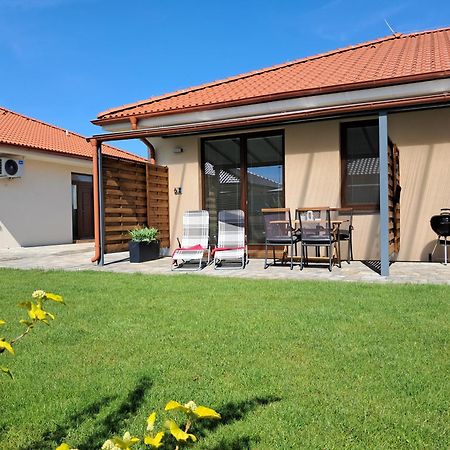 Apartmany Rubin Nesvady 외부 사진